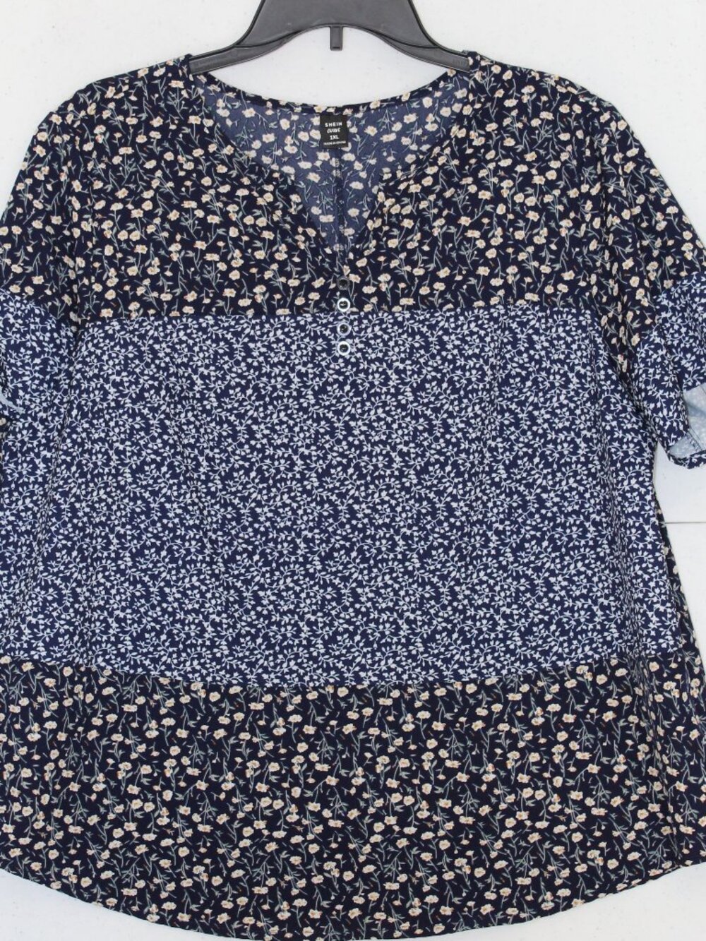 Shein Curve Womens Plus size 1X Short Sleeve Floral Blouse